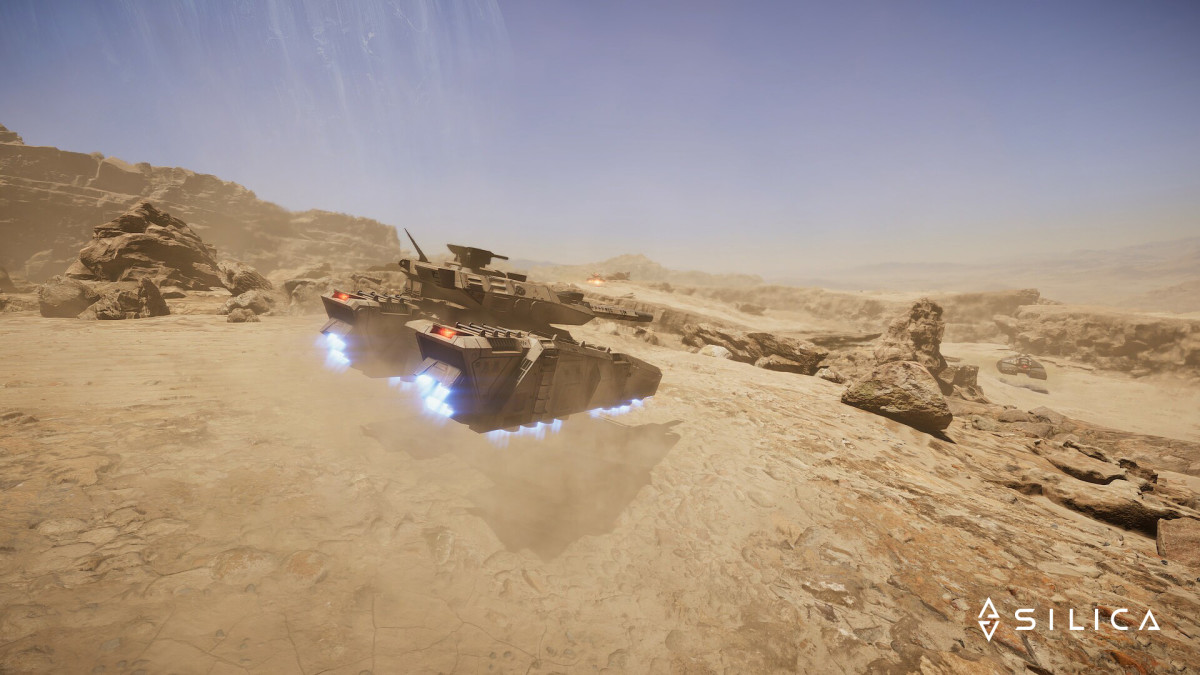 Silica Hover Tank.